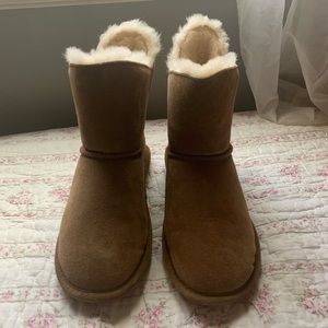 BearPaw boots